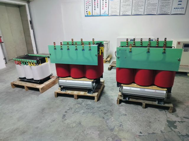 鹤壁KS11-1000KVA矿用变压器